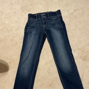 Apt 8 size 9 straight leg jeans